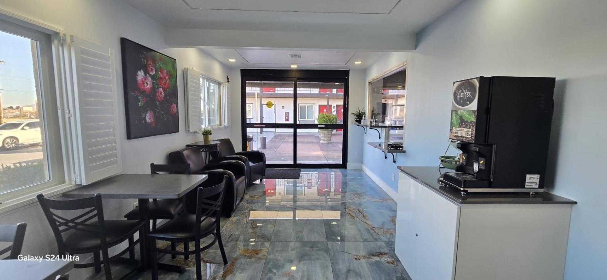 Hotel Avenida Victorville I 15 Екстер'єр фото